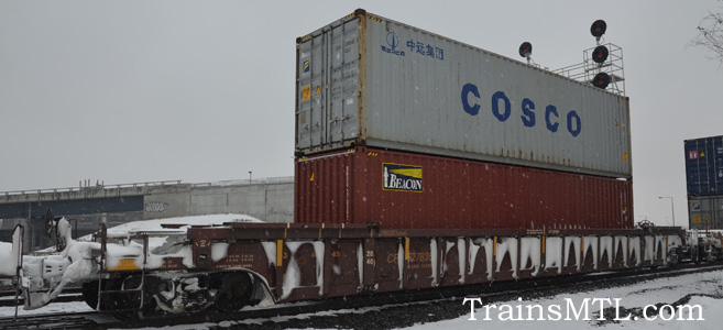 Car/wagon CP527835 right side / coté droit